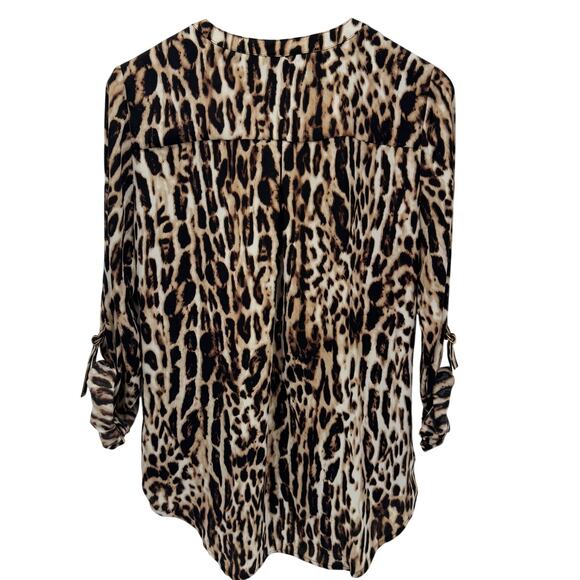 Chico's Blouse Womens Medium Leopard Popover Long Roll Tab Sleeves V-Neck Shirt - Picture 4 of 9